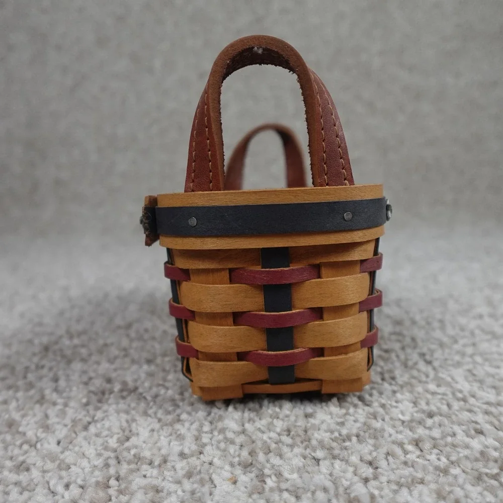 Longaberger 2003 proudly